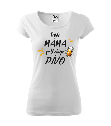 Tahle máma potřebuje pívo